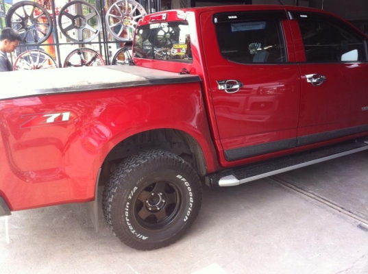 ขายยาง bf 31x10.5 ขอบ15 สภาพสวย ยางสัปดาห์31ปี11 ดอกหนา13500