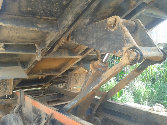 ขายรถดั้มร็อกกี้ 175 แรง