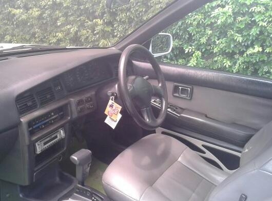 ด่วน..Bluebirdเครื่องหัวฉีดน้ำมัน+LPGเกียร์Autoพ.พาวเวอร์ก.ไฟฟ้าแอร์หนาวเอกสารพร้อมโอน(พร้อมขับส่ง)