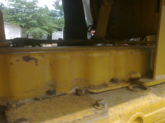 แทรคเตอร์ CAT caterpillar รุ่น D5B ตีนไก่