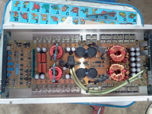 ขายคลาสดี cooper 2500wเต็มๆไม่เคยซ่อม 7,000ถ้วน