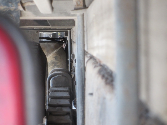 10ล้อ 3H สิงห์ไฮเทค เพลาเดียว 195แรง 10ล้อ 3H สิงห์ไฮเทค เพลาเดียว 195แรง