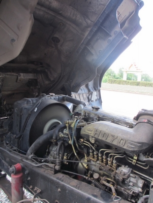 10ล้อ 3H สิงห์ไฮเทค เพลาเดียว 195แรง 10ล้อ 3H สิงห์ไฮเทค เพลาเดียว 195แรง