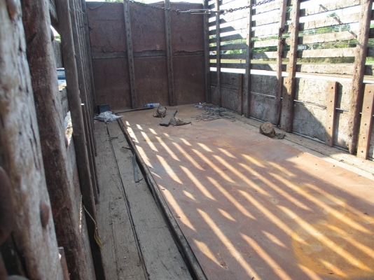 10ล้อ 3H สิงห์ไฮเทค เพลาเดียว 195แรง 10ล้อ 3H สิงห์ไฮเทค เพลาเดียว 195แรง