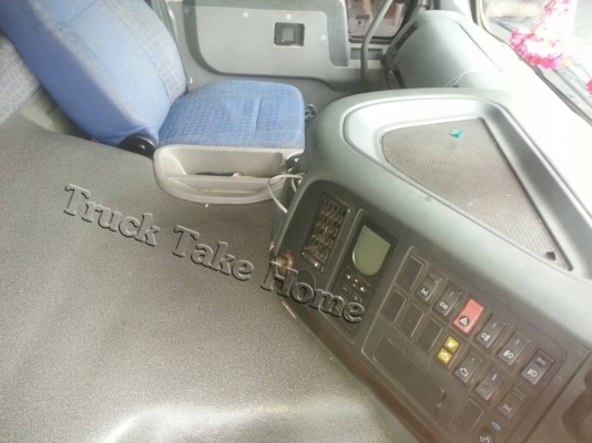 HOWO SINOTRUK พร้อมหางสามเพลา smm HOWO SINOTRUK พร้อมหางสามเพลา smm