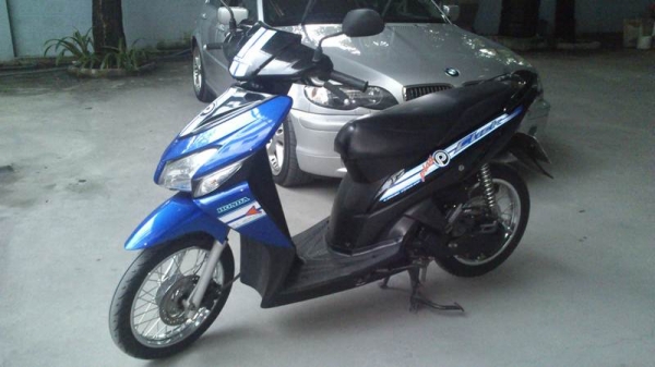 ขอขาย คลิ๊ก เดิมๆ เครื่องดีมาก สมบูรณ์ 95 \% ครับ