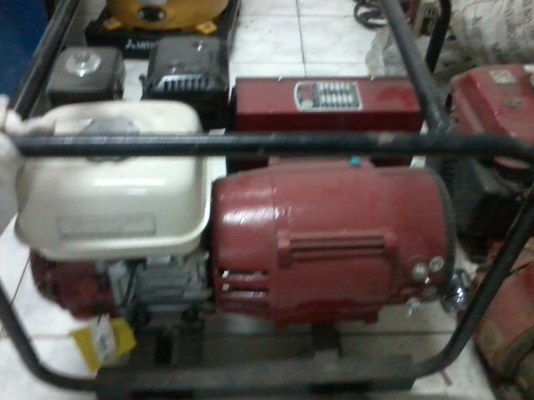 ขายเครื่องปั่นไฟสนาม 3 KVA. เชื่อมได้ 2.6 มิล ของใหม่ ขายถูกครับ