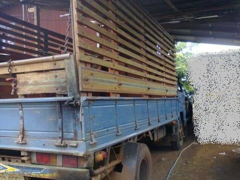 ***ขายแล้วครับขอบคุณ Truck2hand ขาย6ล้อ 115ประกอบ ช่วงล่างใหญ่ พร้อมลุย ISUZU 115 NPR59L เครื่อง4BD1 110HP ฝาขาวแห้งดี ไม่เยิ้ม แรง ทน ไม่จุกจิก ช่วงล่างใหญ่Fหน้า-หลัง คัสซีสวยไม่ผุไม่บวม กระบะยาว4.30ม.คอกไม้สภาพสวยไม่หักไม่ผุ ยาง8.25ดี6เส้น หัวบางภายในดี