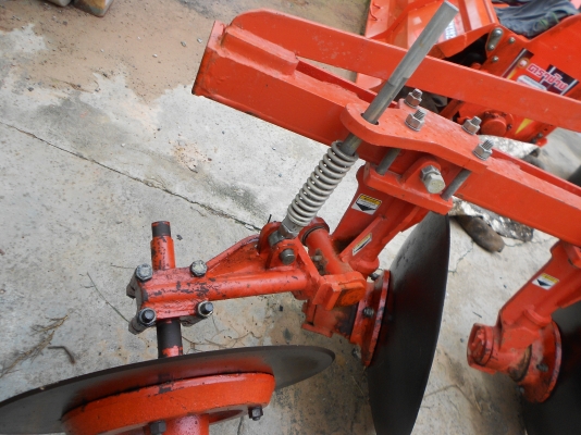 ผาล4 คูโบต้า ใบ22สภาพ 90\% ใส่ 36 45 47 ได้ ผาล4 คูโบต้า ใบ22สภาพ 90\% ใส่ 36 45 47 ได้