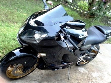 Ninja ZX12r ปี2002 Inv. รถสมบูรณ์ ลดเหลือ 100,000 เดียว