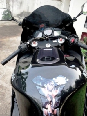 Ninja ZX12r ปี2002 Inv. รถสมบูรณ์ ลดเหลือ 100,000 เดียว