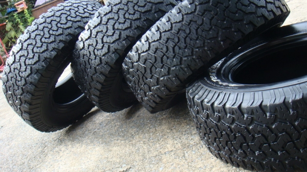 ขายยาง BF Goodrich Allterrain 265 70 r16 ขายยาง BF Goodrich Allterrain 265 70 r16