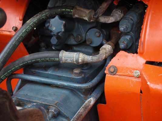 ขาย KUBOTA L2402 4WD ใบดันหน้า สภาพสมบูรณ์ พร้อมใช้งาน ขาย KUBOTA L2402 4WD ใบดันหน้า สภาพสมบูรณ์ พร้อมใช้งาน