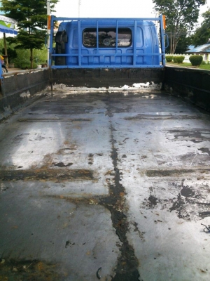 ขาย 6 ล้อISUZU - NPR  130HP  ปี 05