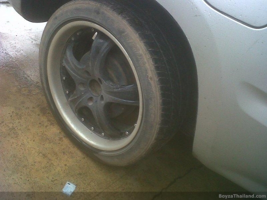 ขายล้อ ขอบ 18 x 7 1/2   5 / 114  6500 บาท 4 วง