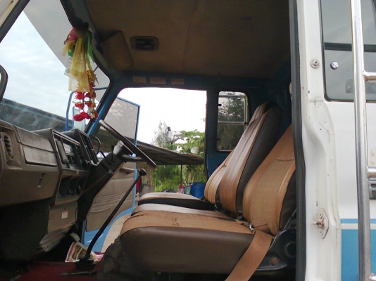 ขาย6ล้อใหญ่ช่วงล้อยาว4.50ม.เบรคจิฟฟี่อยากขายแล้ว