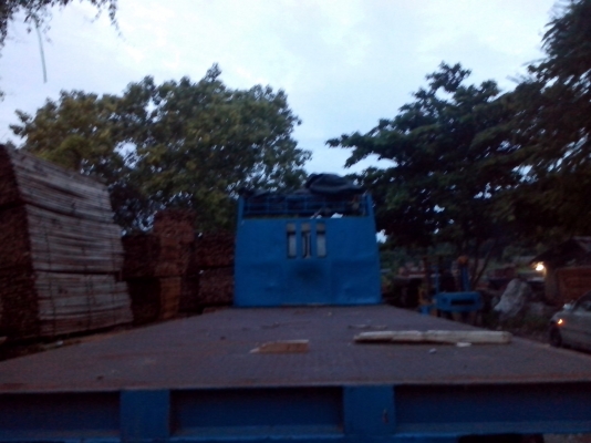 ขายรถ10กระบะพื้นเรียบยาว7เมตรพร้อมใช้งาน