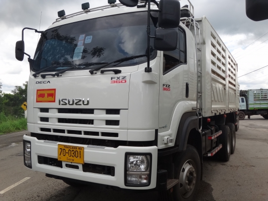 ขายดาวน์   รถสิบล้อสองเพลาดัมพ์  พ่วง แม่-ลูก  ปี56  ISUZU  360  ลูก3เพลา กระบะสามมิตร  รถวิ่งแค่   9500  กิโลเมตร  สภาพป้ายแดง
