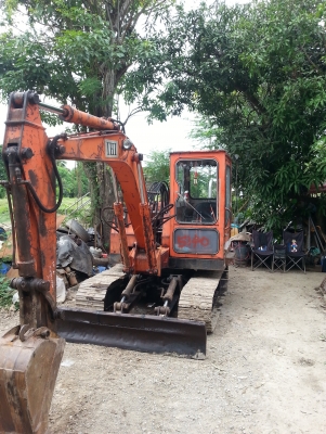 รับงานแบคโฮ pc30วันละ2000pc120วันละ3000