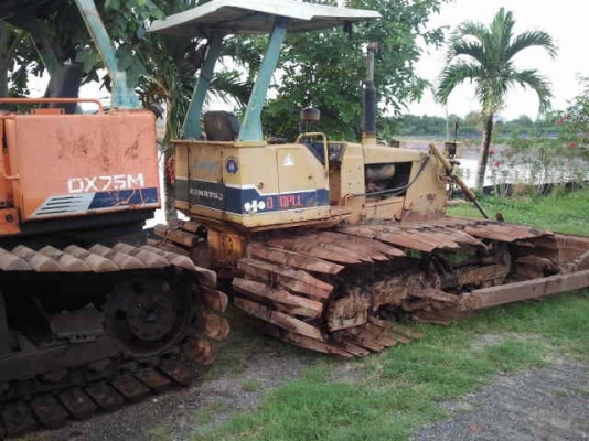 ขาย*** Komatsu D20pll-6 แผ่นกว้าง 1 เมตร พร้อมใช้งาน ราคา 225000 บาท และ D3 Hitachi ราคา 310000 บาท ขาย*** Komatsu D20pll-6 แผ่นกว้าง 1 เมตร พร้อมใช้งาน ราคา 225000 บาท และ D3 Hitachi ราคา 310000 บาท