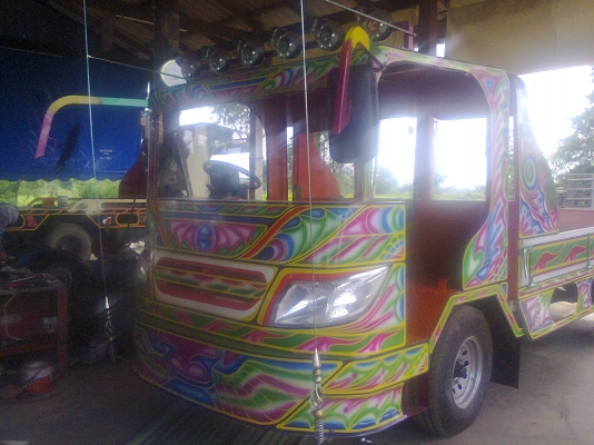 รถอีแต๋น