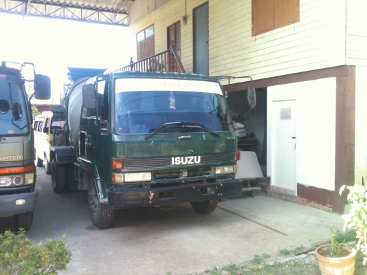 ขาย รถโม่หกล้อ (ลดราคา)