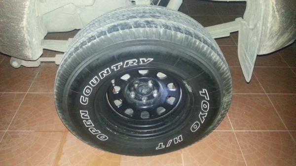 ขายยาง 265 70 R16 TOYO Tyre Open Country จำนวน 4 เส้น ใช้ 1 ปี วิ่งไม่ถึง20,000โล