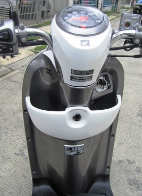 (ขายแล้วค่ะ) 3 เดือน  Scoopy-I ตัว Top วิ่งน้อย เดิมดีไม่มีบิวด์