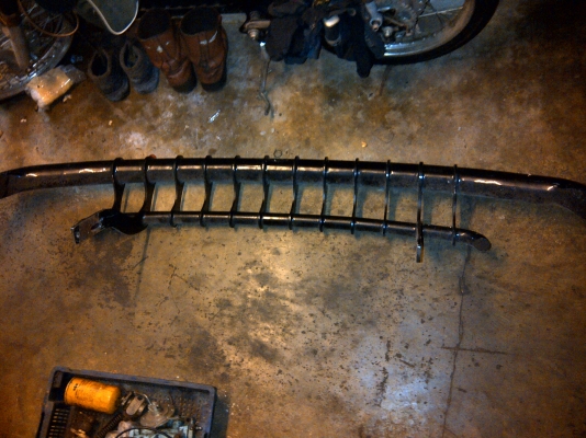 ขายกันหน้าวีโก้รุ่นหมาสยอง ขายกันหน้าวีโก้รุ่นหมาสยอง