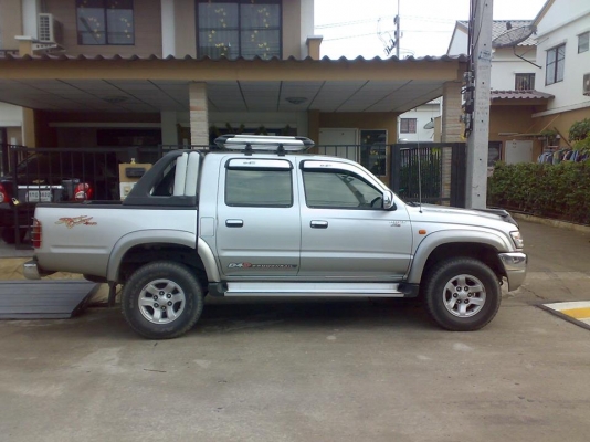 ขายรถ TOYOTA HILUX TIGER D4D SPORT CRUISER 4Dr 2.5 MT 4WD ปี 2003 มือเดียวออกห้าง