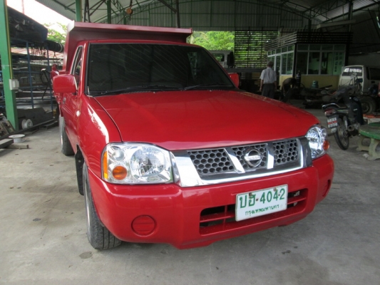 รถปิ๊กอัฟ กะบะดั้มพ์ นิสสัน ฟรอนเทีย ปี 2004 ราคาถูก