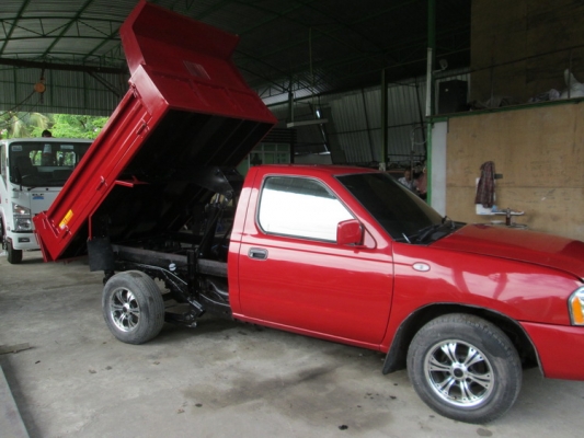 รถปิ๊กอัฟ กะบะดั้มพ์ นิสสัน ฟรอนเทีย ปี 2004 ราคาถูก