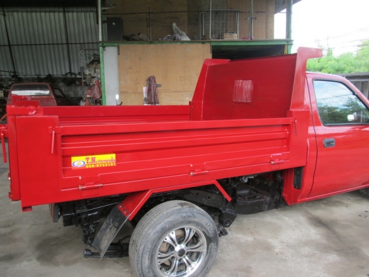 รถปิ๊กอัฟ กะบะดั้มพ์ นิสสัน ฟรอนเทีย ปี 2004 ราคาถูก