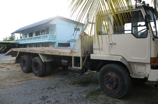 ขายถูกเทรนเลอร์บรรทุกแมคโค10 ล้อ 2 เพลา