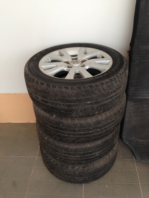 ขาย ล้อแม็ก 16" Mazda 3  พร้อมยาง