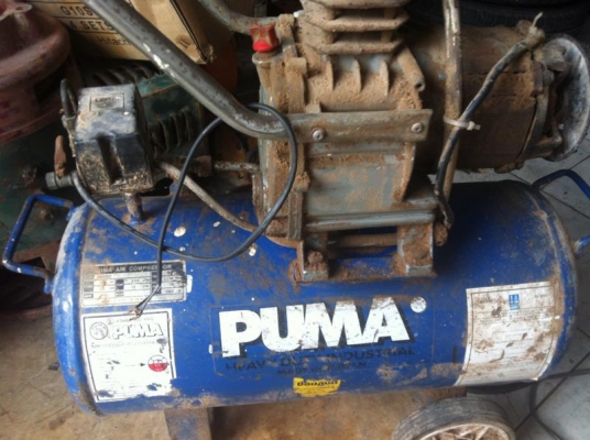 ขายปั๊มลม PUMA  25 ลิตร ใช้งานปกติ จัดส่งได้ทั่วประเทศครับ