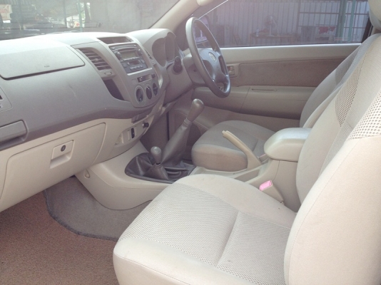 วีโก้แค๊ป4x4 3.0G รถใช้น้อย หน้าเดิมๆไม่มีชน ไม่โดนน้ำ แชตซีสวย พร้อมใช้งาน 082-381-6797