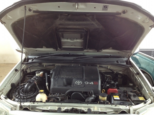 วีโก้แค๊ป4x4 3.0G รถใช้น้อย หน้าเดิมๆไม่มีชน ไม่โดนน้ำ แชตซีสวย พร้อมใช้งาน 082-381-6797