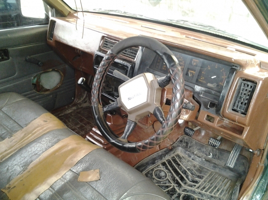 ขายนิสันบิ็กเอ็มตอนเดียวปี90เพราเวอร์ เครื่องขาว2500 ขายนิสันบิ็กเอ็มตอนเดียวปี90เพราเวอร์ เครื่องขาว2500