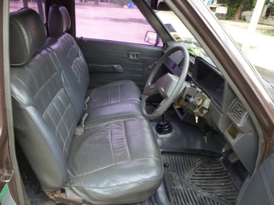 ขาย TOYOTA  HERO  1600 cc. สภาพสวย 80\%