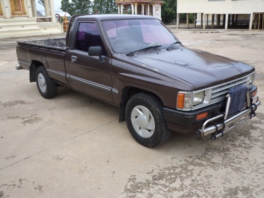 ขาย TOYOTA  HERO  1600 cc. สภาพสวย 80\%