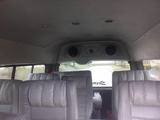 ( มัดจำแล็ว )ขาย Toyata Commuter ปี 06 เครื่องดี สภาพสวย ตกแต่งแล้ว T.0851713153 บ่อวิน ศรีราชา ต่อลองได้