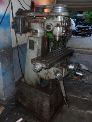 ขายครับขายเครื่่องมิลลิ่ง m1 ฐานหล่อ พู่เลย์ 3 ตอน มอเตอร์ 2 hp ไฟ 380v (ไฟบ้านเพิ่ม 3000 บาท) เครื่องเงียบ แน่น ขายครับขายเครื่่องมิลลิ่ง m1 ฐานหล่อ พู่เลย์ 3 ตอน มอเตอร์ 2 hp ไฟ 380v (ไฟบ้านเพิ่ม 3000 บาท) เครื่องเงียบ แน่น