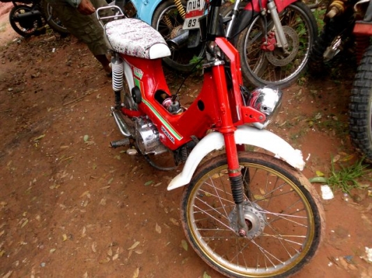 ขายชาลีสวยๆขับหล่อๆเครื่องเวฟแน่นๆเงาแว๊บสวยครับ15000