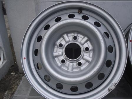 ขายล้อกะทะ ขอบ 15 5 รู114.3 ใช้แค่ 2 เดือนทั้งชุด ถูกๆ ขายล้อกะทะ ขอบ 15 5 รู114.3 ใช้แค่ 2 เดือนทั้งชุด ถูกๆ