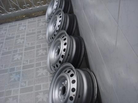 ขายล้อกะทะ ขอบ 15 5 รู114.3 ใช้แค่ 2 เดือนทั้งชุด ถูกๆ ขายล้อกะทะ ขอบ 15 5 รู114.3 ใช้แค่ 2 เดือนทั้งชุด ถูกๆ