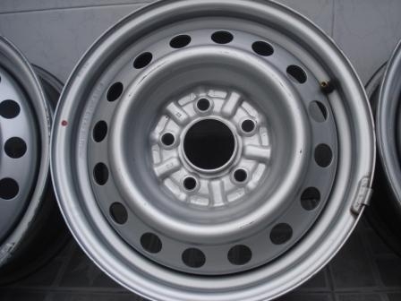 ขายล้อกะทะ ขอบ 15 5 รู114.3 ใช้แค่ 2 เดือนทั้งชุด ถูกๆ ขายล้อกะทะ ขอบ 15 5 รู114.3 ใช้แค่ 2 เดือนทั้งชุด ถูกๆ