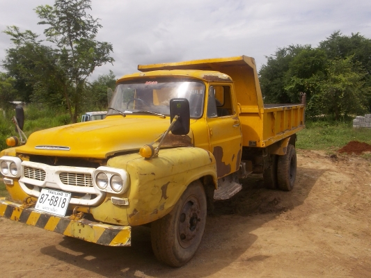 ขายรถดั้มหัวยาวอีซุซุ  (รถอยู่อำเภอปากช่อง)