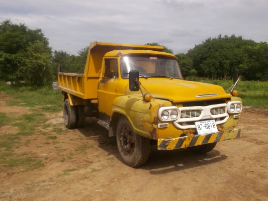 ขายรถดั้มหัวยาวอีซุซุ  (รถอยู่อำเภอปากช่อง)