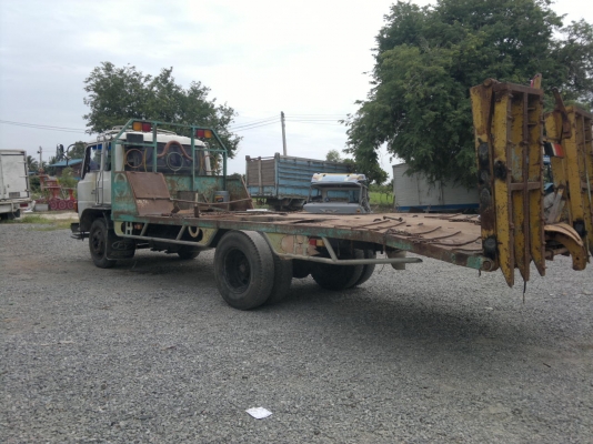 ขายรถ HINO GD174รถห้าง พื้นบรรทุกรถเกี่ยวข้าว เครื่อง EH700